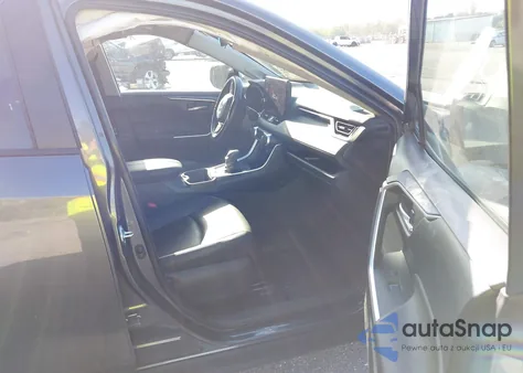 2024 Toyota Rav4 Xle Premium z USA, uszkodzony, nr VIN 4T3B6RFV4RU149504